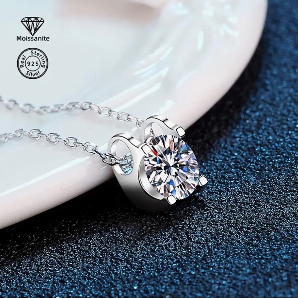 0.8 Carat Solitaire Pendant White Moissanite Diamond 925 Silver Necklace - Picture 5 of 10